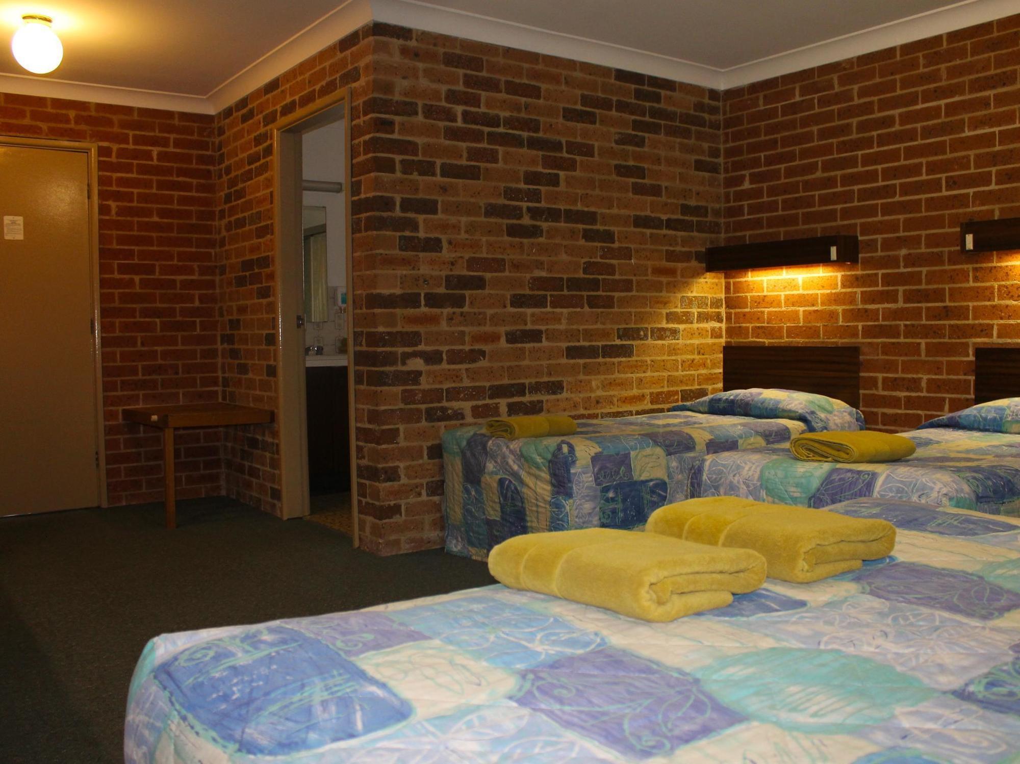 Bushman's Motor Inn Lithgow Bagian luar foto