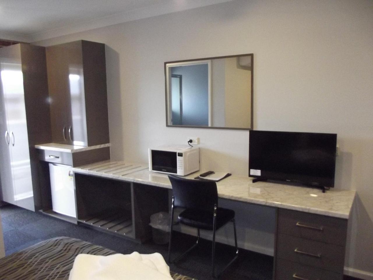 Bushman's Motor Inn Lithgow Bagian luar foto