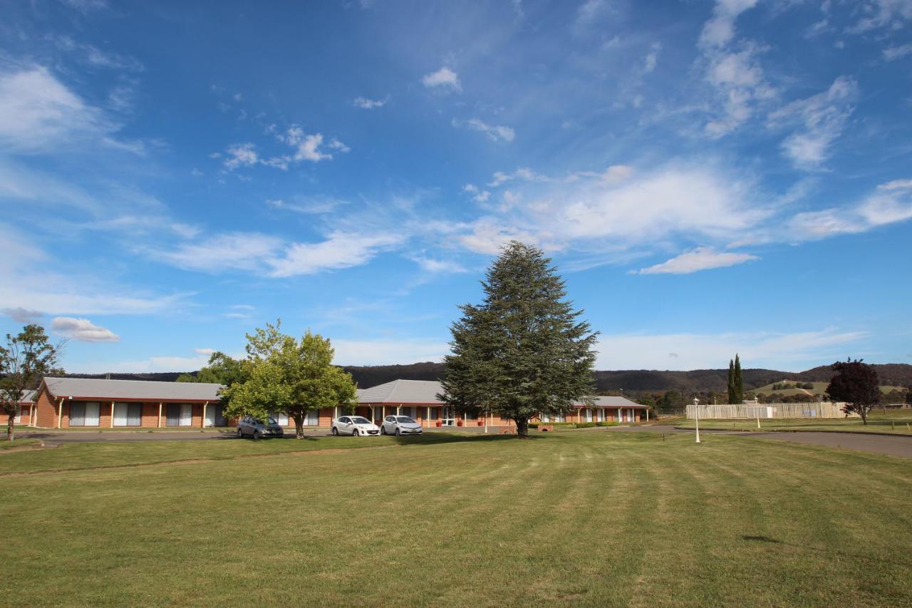 Bushman's Motor Inn Lithgow Bagian luar foto